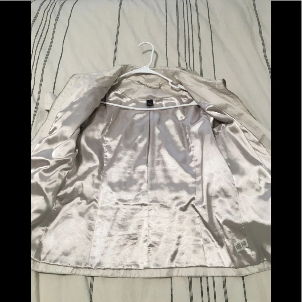 WHBM Spring  Jacket L - Picture 6 of 12
